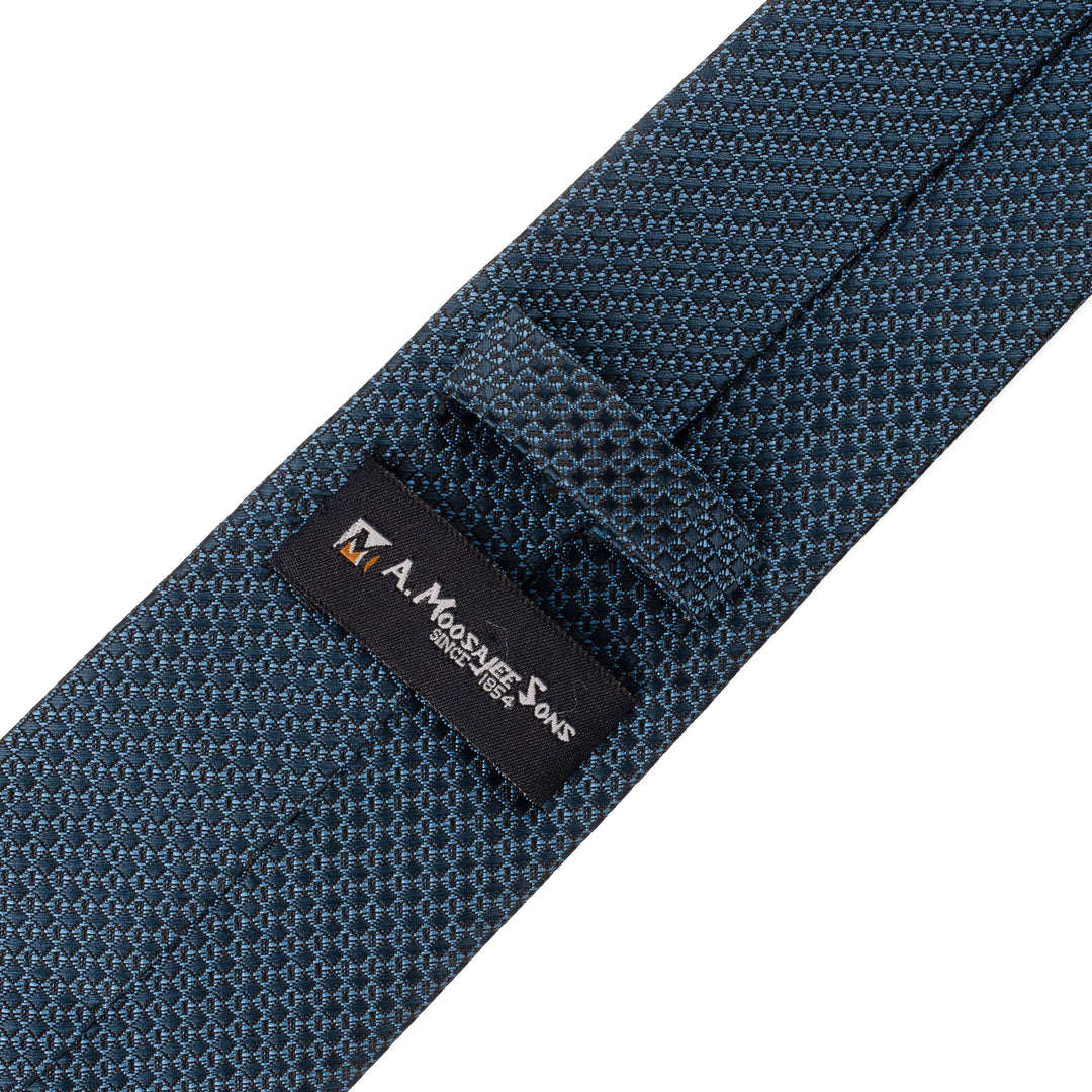 ELEGANT NAVY BLUE TIE