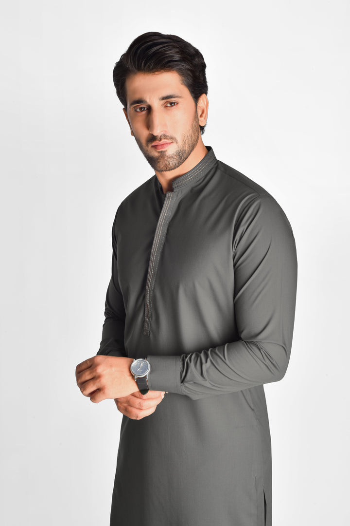 Tasawar Dusty Olive Kurta Pant