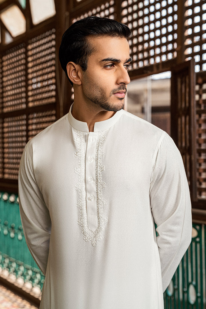 Ayuthia Ivory Cream Kurta Pant