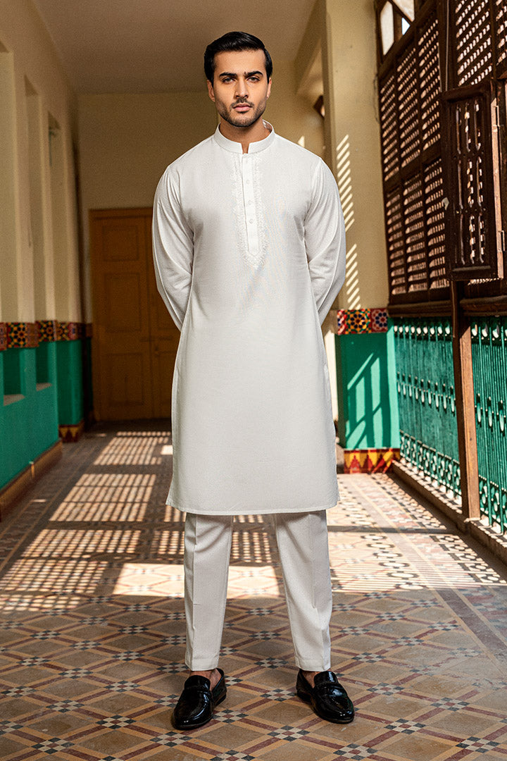 Ayuthia Ivory Cream Kurta Pant