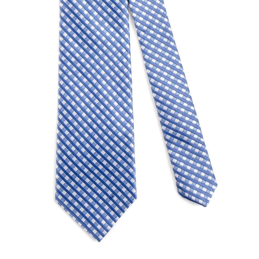 ELEGANT LIGHT BLUE TIE